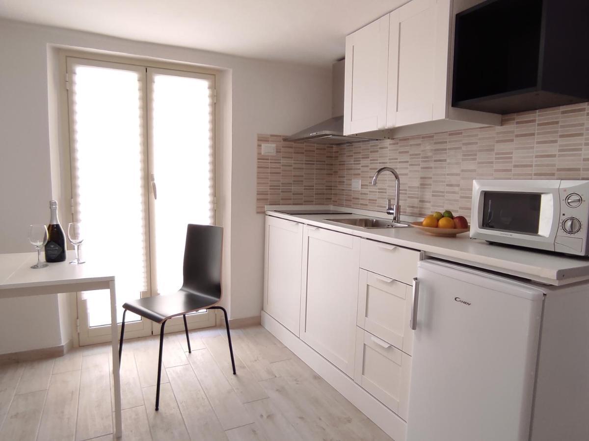Taormina House Apartment ภายนอก รูปภาพ
